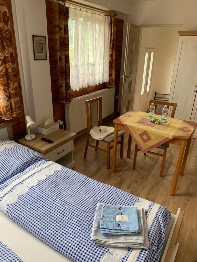 Privat Zelezny Brod Διαμέρισμα Εξωτερικό φωτογραφία