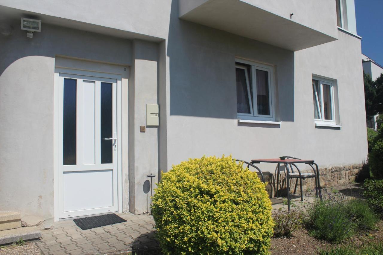 Privat Zelezny Brod Διαμέρισμα Εξωτερικό φωτογραφία